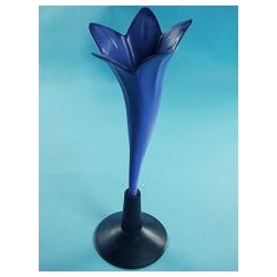 Демонстрационная  модель цветка василька из пластика